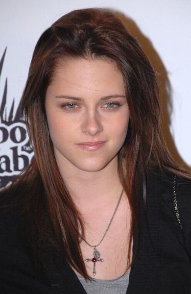 390px-kristen_stewart.jpg